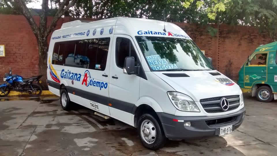 Bus de la flota de Expreso La Gaitana 5